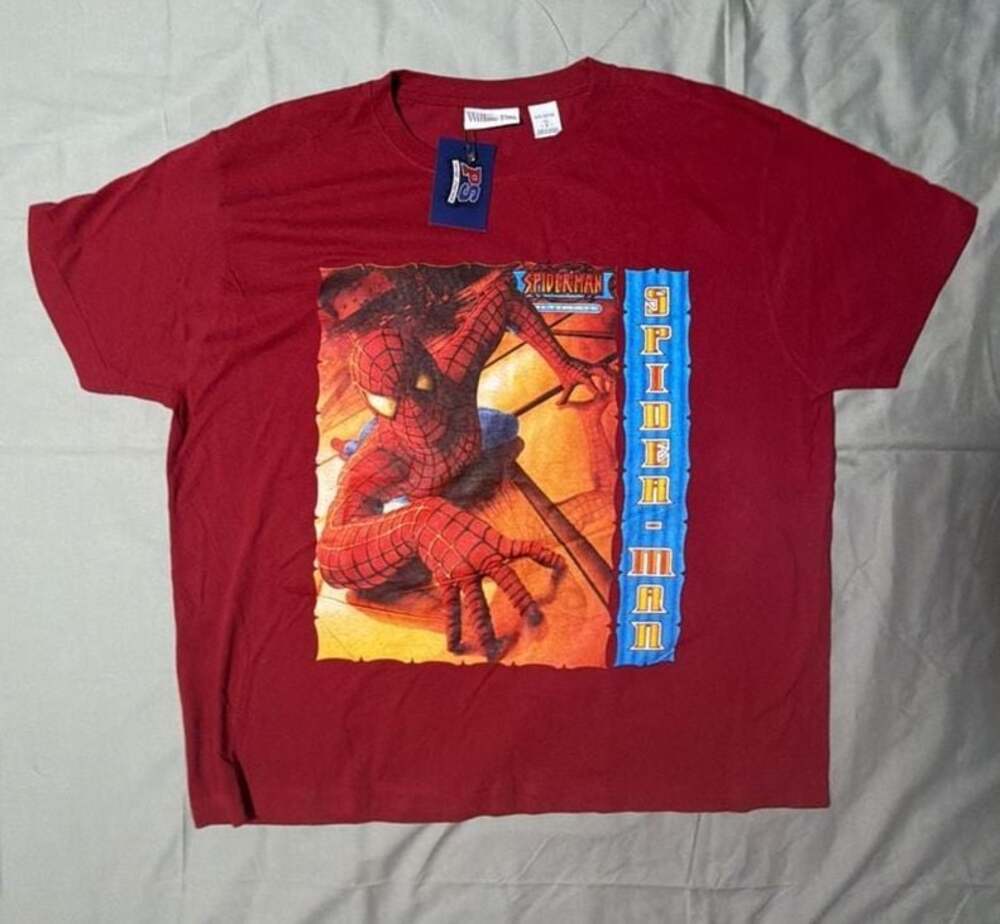 Vintage Willow Bay Spider-Man Ultimate Graphic T-Shirt Red Size XL